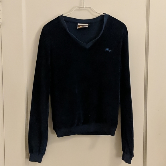 Sweater - Picture 1 of 3